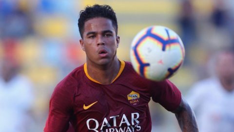 De Kluivert à Chiesa, dans le football tout le monde est fou des enfants de l'art