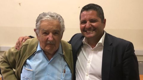 Bentivogli, Mujica ile tanışıyor: "Onun anti-popülizmi yıkıcı"