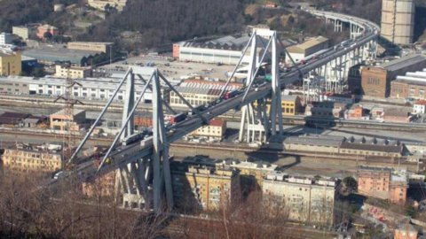 Ponte Genova: scontro su concessione e ricostruzione