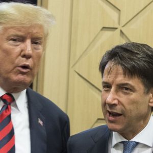 Conte se encontra com Trump, que ameaça impostos para o Web Tax