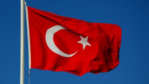 Türkiye, semua dampak krisis terhadap investasi keuangan