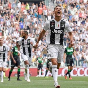 Cristiano Ronaldo lässt Juve fliegen, aber Douglas Costa den Fleck