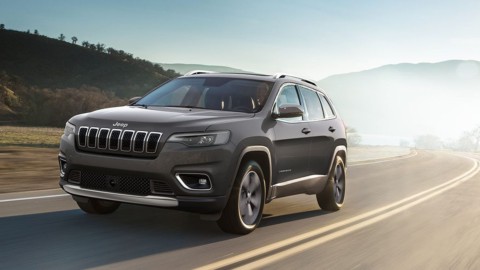 Otomobil: İtalya siyah mayo AB. Evil Fca, Jeep kurtarıldı