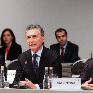 Arjantin: Macri, temerrüde düşmemek için IMF'den süre istedi