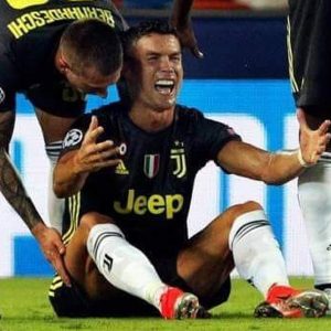 Juara: CR7 diusir tapi Juve menaklukkan Valencia, Roma ko di Madrid