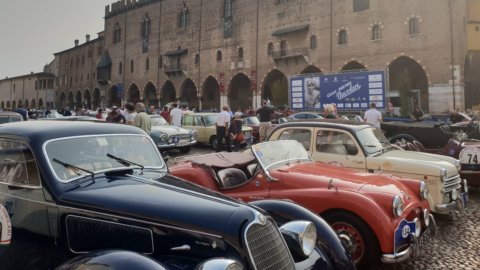 Gp Nuvolari, les voitures anciennes dans la course : il y a aussi Banca Generali