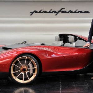 Angori: "Pininfarina, vom Abgrund zur Wiedergeburt durch Fokussierung auf Design"