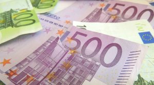 Banconote da 500 e 100 euro