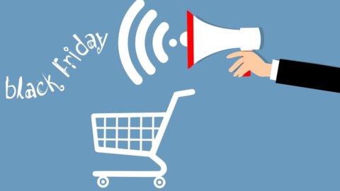 Amazon: Black Friday e Cyber Monday, numeri da record