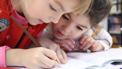 Scuola: docenti di Primaria e Infanzia protestano a Roma