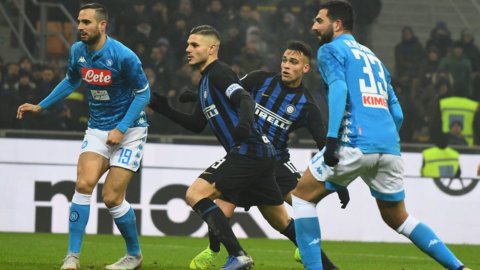 El Inter tumba al Napoli entre venenos y CR7 salva a la Juve