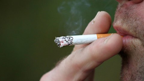 Sweden: Smoking completely banned in 2025