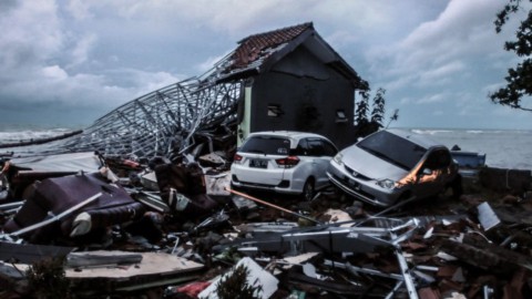 Tsunami in Indonesia: più di 280 morti e mille feriti