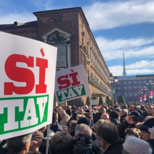 Turin, 30 ribu untuk TAV: Lega juga ada di alun-alun