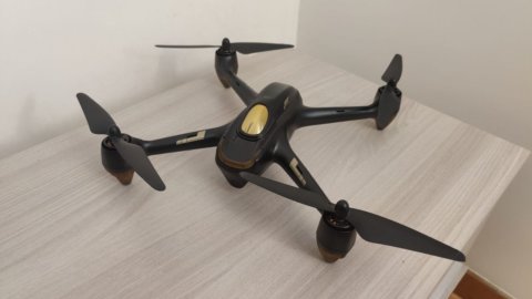 Hüten Sie sich vor der Drohne, wie man „fliegt“ und dabei das Gesetz respektiert