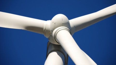 Rinnovabili: a Piombino nasce un nuovo parco eolico