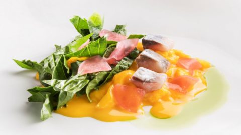 ﻿La recette de Moreno Cedroni : omelette aux sardines fumées