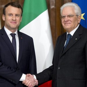 Italia-Francia, tregua: Macron invita Mattarella