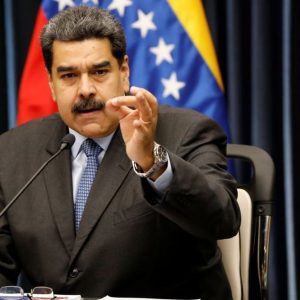 Venezuela, un generale svela i piani di fuga di Maduro