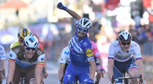 Julian Alaphilippe vince la Milano-Sanremo