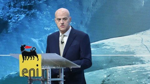 Eni nella bufera, Buffagni (M5S): “C’è qualcosa da cambiare”