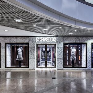 Moncler aşağı ceketler Borsayı kızıştırıyor: rallide şampiyonluk