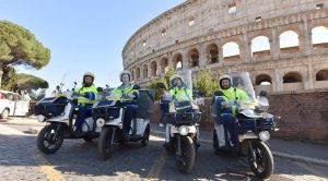 Portalettere al Colosseo