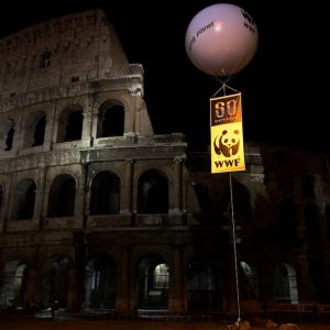 Earth Hour hari ini: 60 menit dalam kegelapan sebagai simbol global perjuangan melawan perubahan iklim