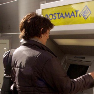 Poste: al via il piano per i bancomat nei piccoli Comuni