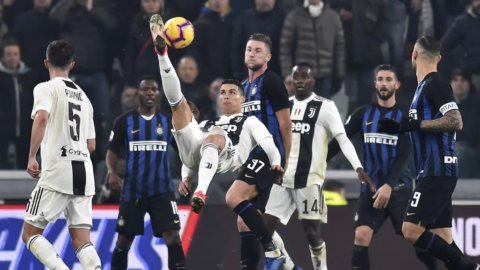 Derby d'Italie : l'Inter pour la Ligue des champions, la Juve pour le record