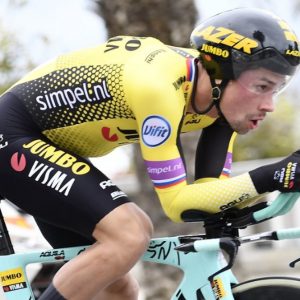 Giro: a San Luca vince Roglic, ma Nibali (terzo) c’è