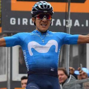 Giro d'Italia、Carapaz が訴訟当事者 Nibali と Roglic の間に登場