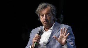 Il virologo Roberto Burioni