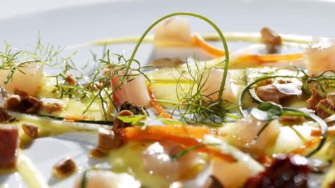 Rezept von Corrado Parisi: Geräucherte Amberjack und cremige Safrankartoffeln