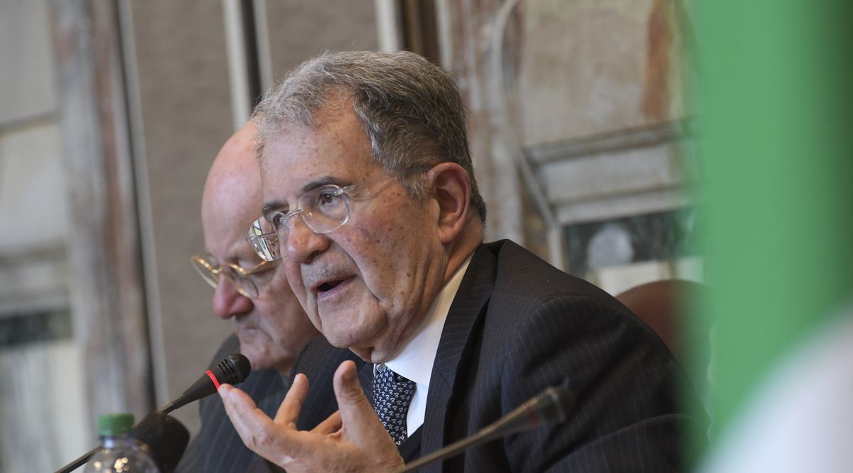 Romano Prodi, antigo presidente da Comissão Europeia