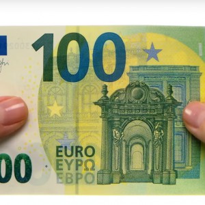 Banconote da 100-200 euro, debutto il 28 maggio: ecco come sono