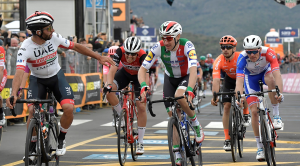 Giro d'Italia con il ciclista Viviani