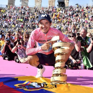 Giro : Carapaz triomphe, Nibali et Roglic sur le podium