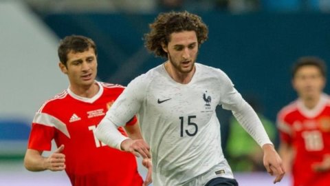 La Juve punta Rabiot e il Napoli risponde con James Rodriguez