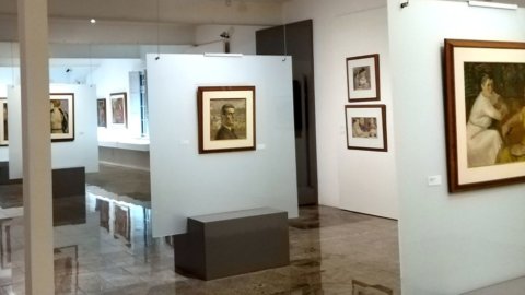 Tale of Sunday, expoziții, licitații și muzee pe FIRST Arte