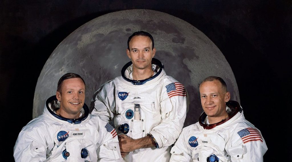 Neal Armstrong, Michael Collins și Edwin Aldrin, astronauții Apollo 11