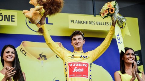 Tour: Ciccone maglia gialla, Nibali delude