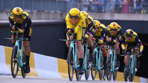 Tour: super Teunisse e Krujiswjick nella crono a squadre