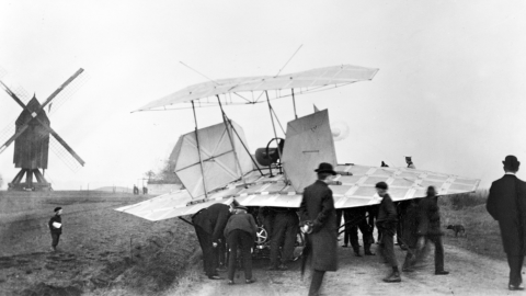 ACCADDE OGGI – Nel 1903 il volo del tedesco che batté (o quasi) i fratelli Wright