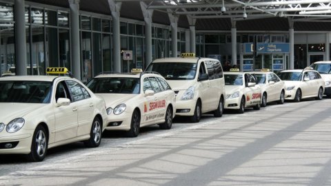 Taxis kosten in Europa am meisten