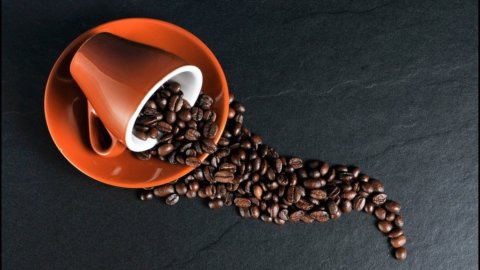 Caffè scaccia-crisi: giro d’affari da 5 miliardi, export +12,9%