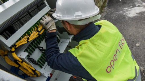 Open Fiber bringt Glasfaser nach Seregno