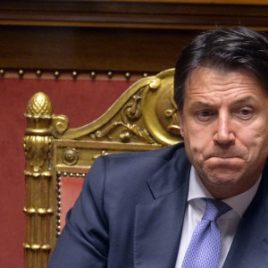 Totogoverno: Conte bis atau pergantian penjaga?