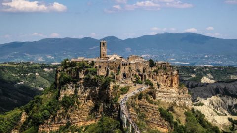 Kultur und Nachhaltigkeit: Italienische Dörfer zwischen Geschichte und Erlösung