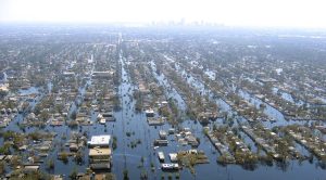 New Orleans devastata dall'uragano Katrina
